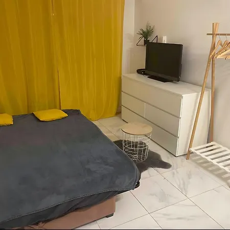 - Le Juan Soleil Apartment